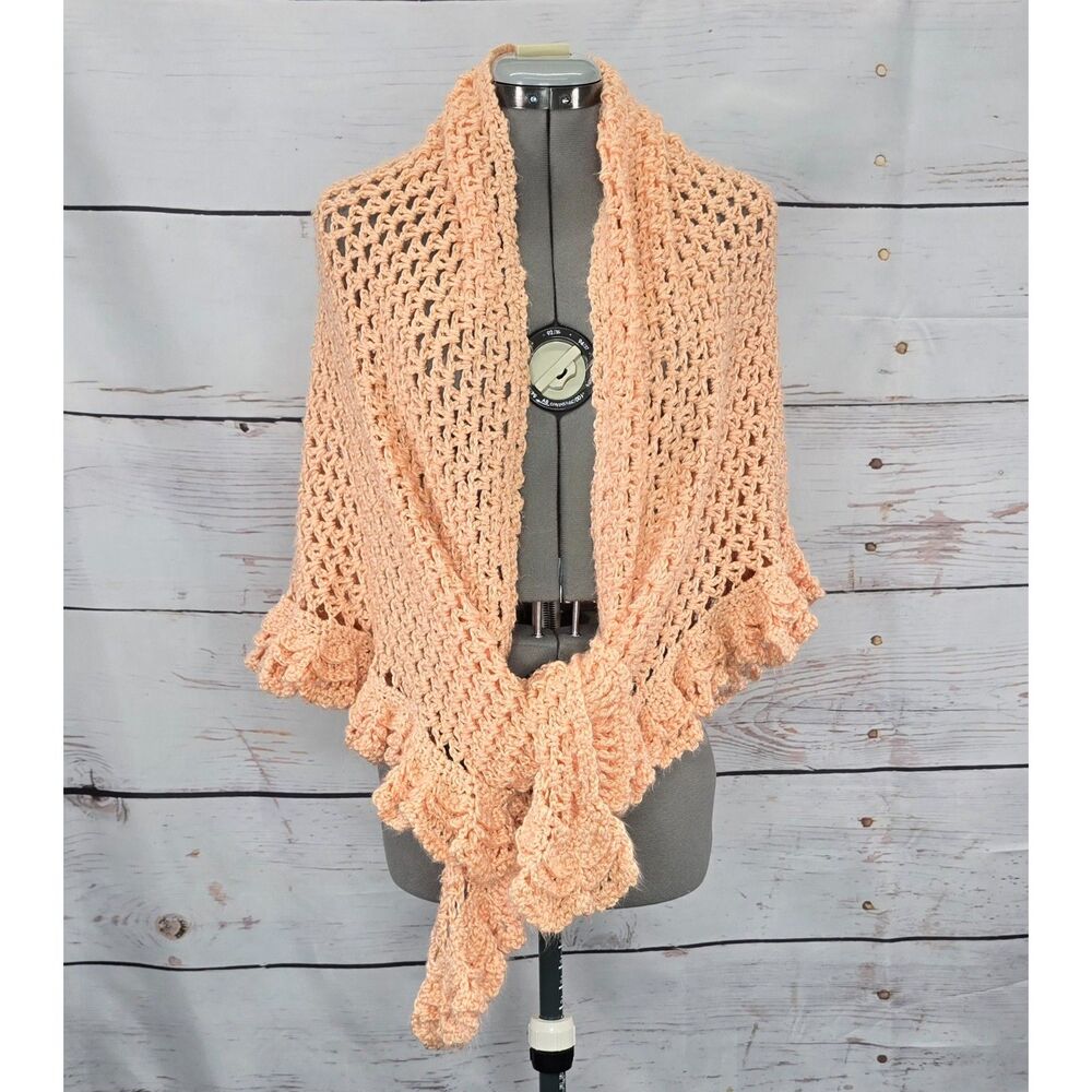 Vintage Handmade Ruffled Crochet Peach Knit Afghan Boho Shawl‎ Cape